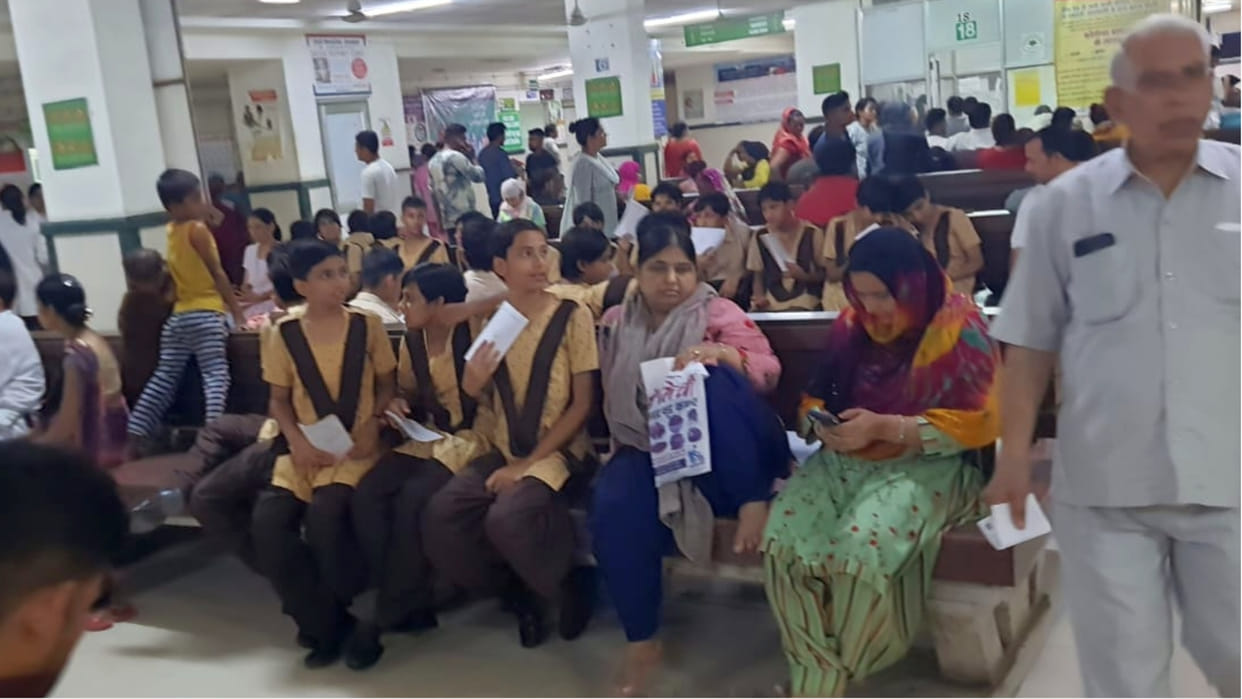 There is no doctor in the dispensary of Motilal Nehru Sports School since 10 days