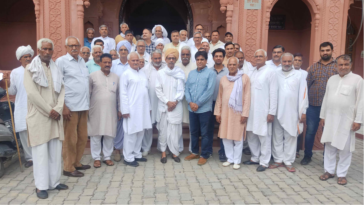Sarvkhap Panchayat held in Rohtak to resolve Deshwal Khap dispute