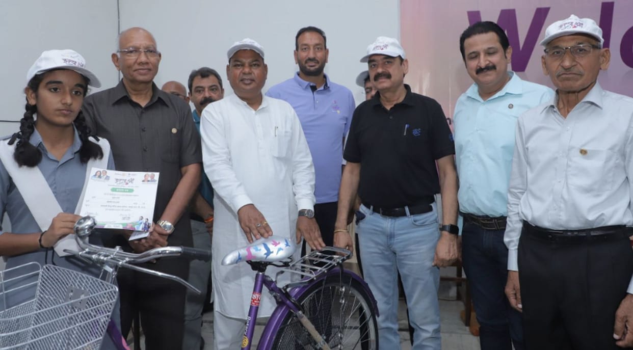 CM in kashipur