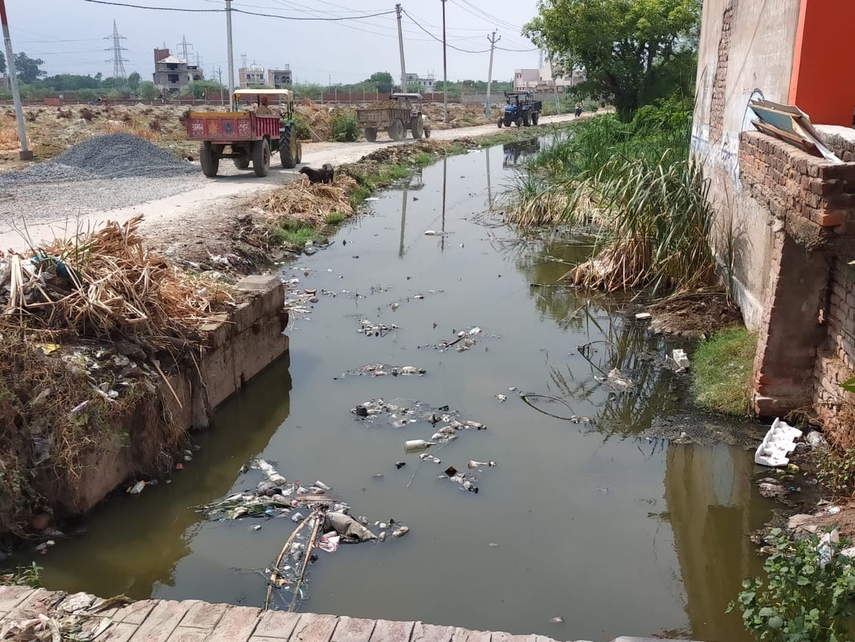 The capture of the drain continues, the administration is helpless
