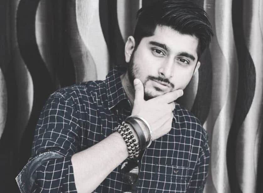 Bigg Boss 12 Finalist Deepak Thakur Struggle Story From Big Boss Audition to Contestant
