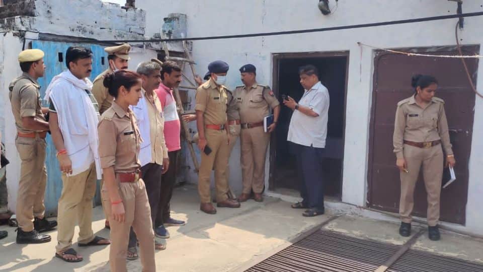 Pinahat Double Murder police did not identified miscreants in agra