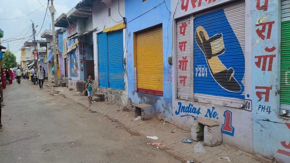 Double Murder Couple Killed After Loot In Agra 