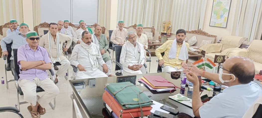 Farmers' strike ends on DM's assurance