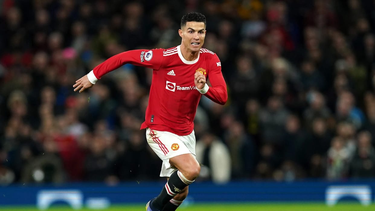 Ronaldo at the forefront of popularity and earnings on social media surpasses Messi and Neymar