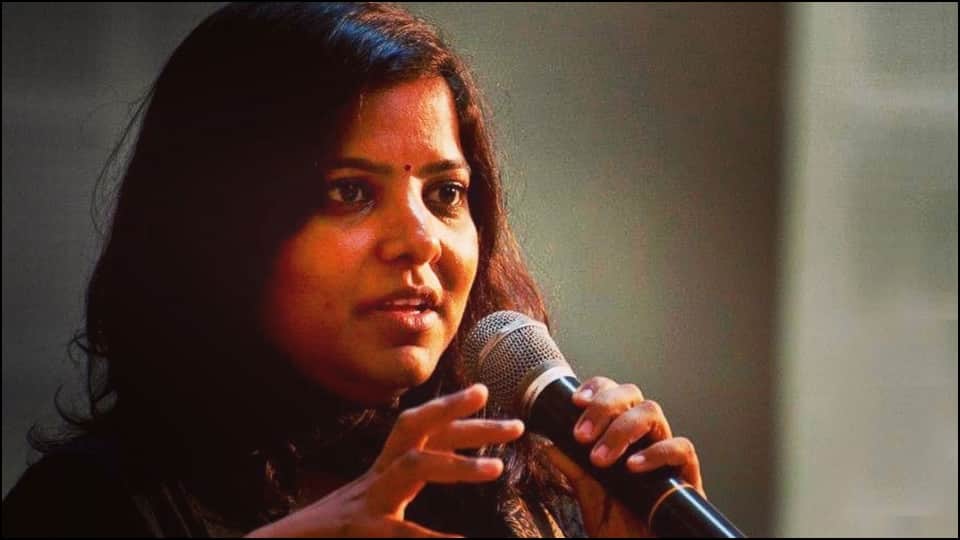 Kaali Film Controversy Leena Manimekalai Documentary Maa Kaali Smoking Cigarette Poster
