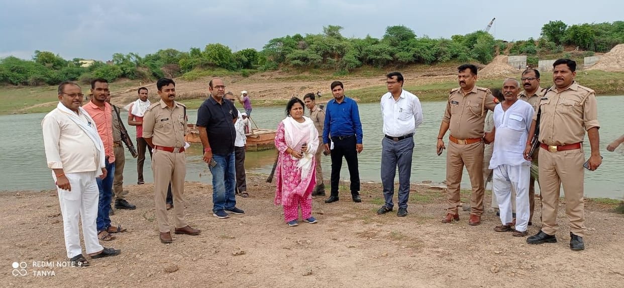 accident,water,police,ADM,co