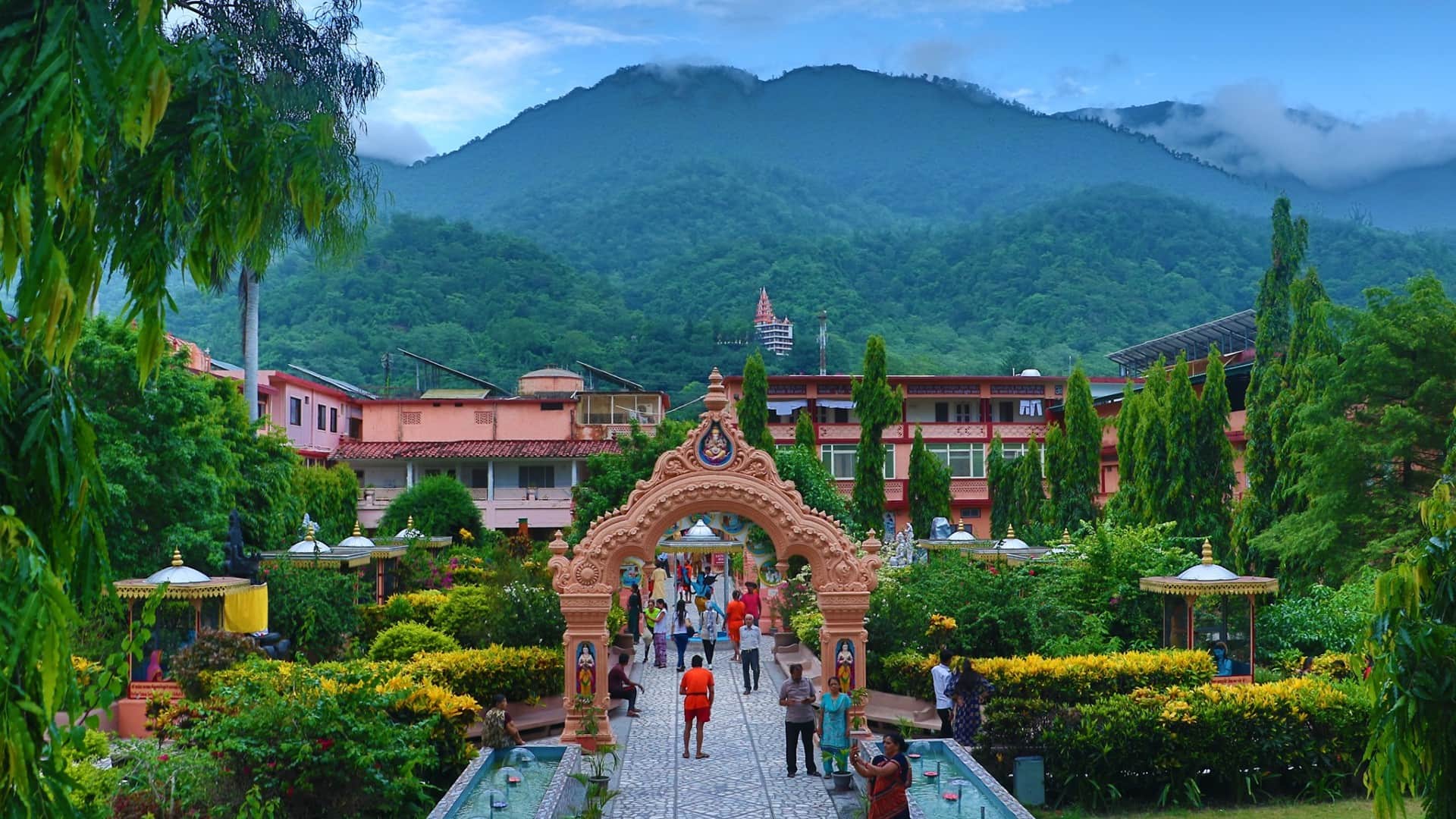 Best Tourist Places In India For Senior Citizens Check Details In Hindi