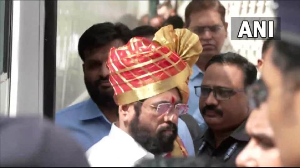 Maharashtra Assembly Speaker Election Winner BJP Candidate Rahul Narvekar Know Why Uddhav Thackeray in Trouble