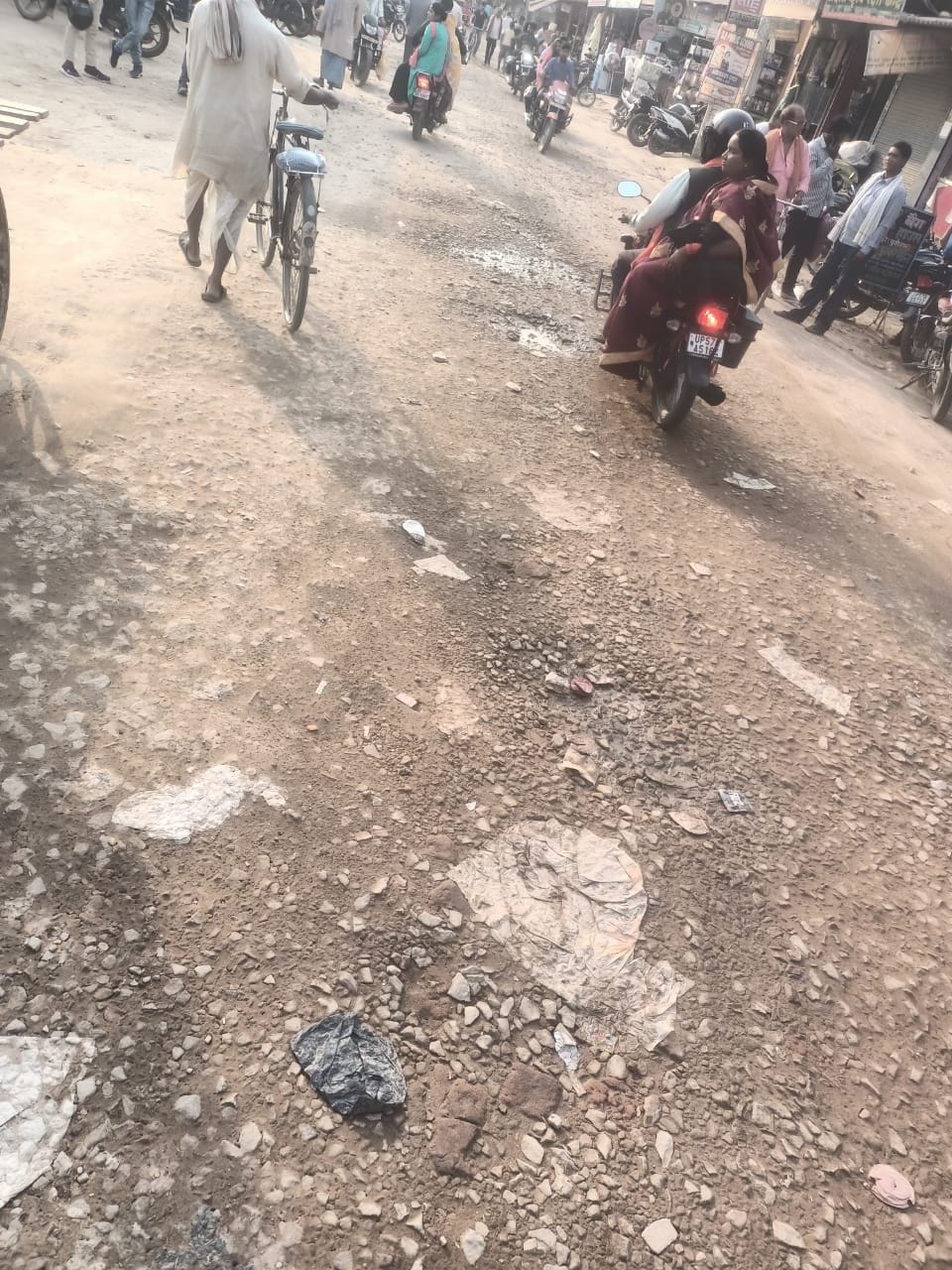 Dudahi's railway station road is in bad shape for 20 years