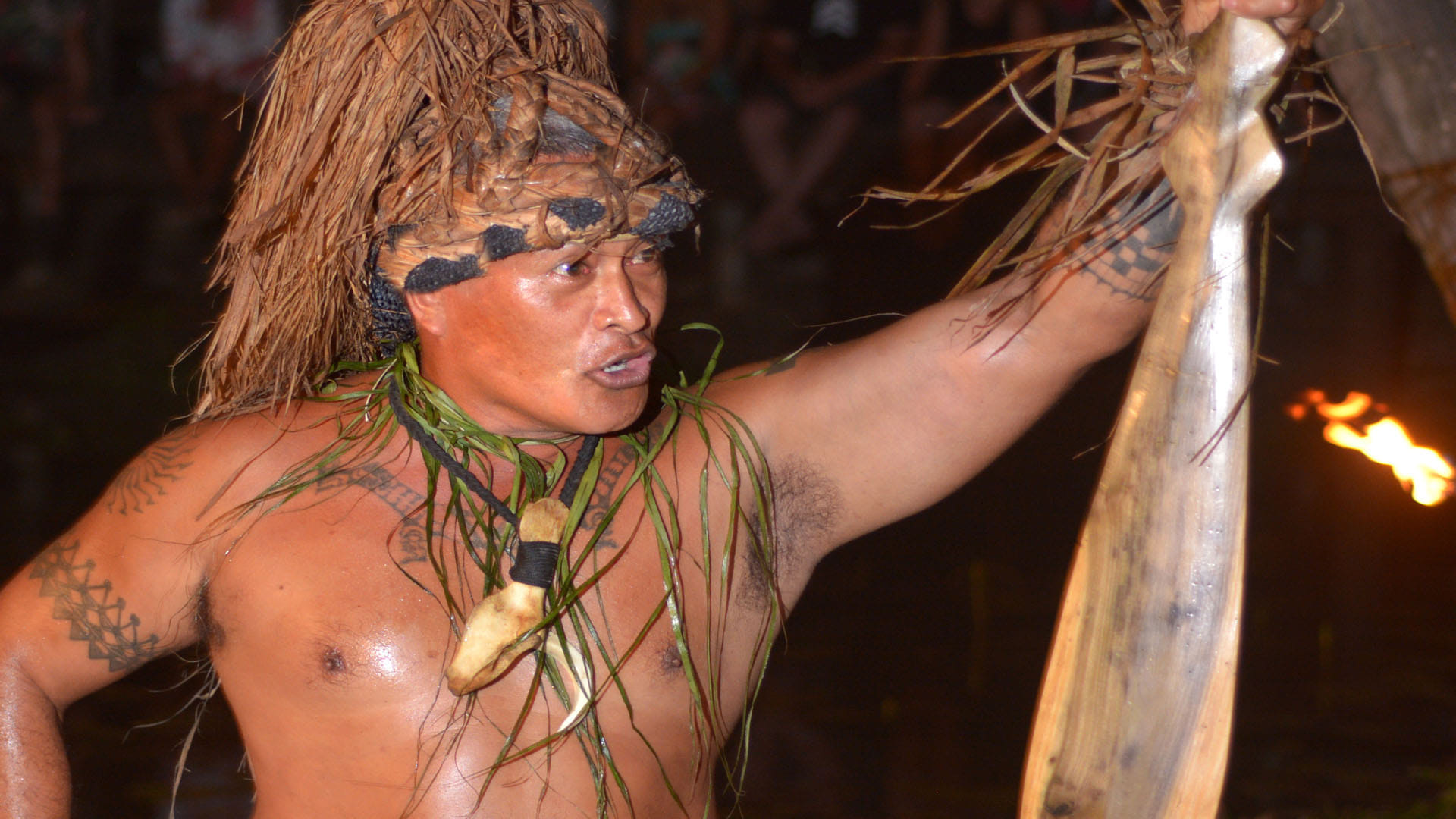 Most Shocking Male Initiation Rituals Where People bit Themselves by Ants Know All Details in Hindi