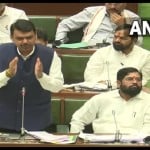 महाराष्ट्र विस में अपना पक्ष रखते हुए देवेंद्र फडणवीस। समीप हैं सीएम एकनाथ शिंदे