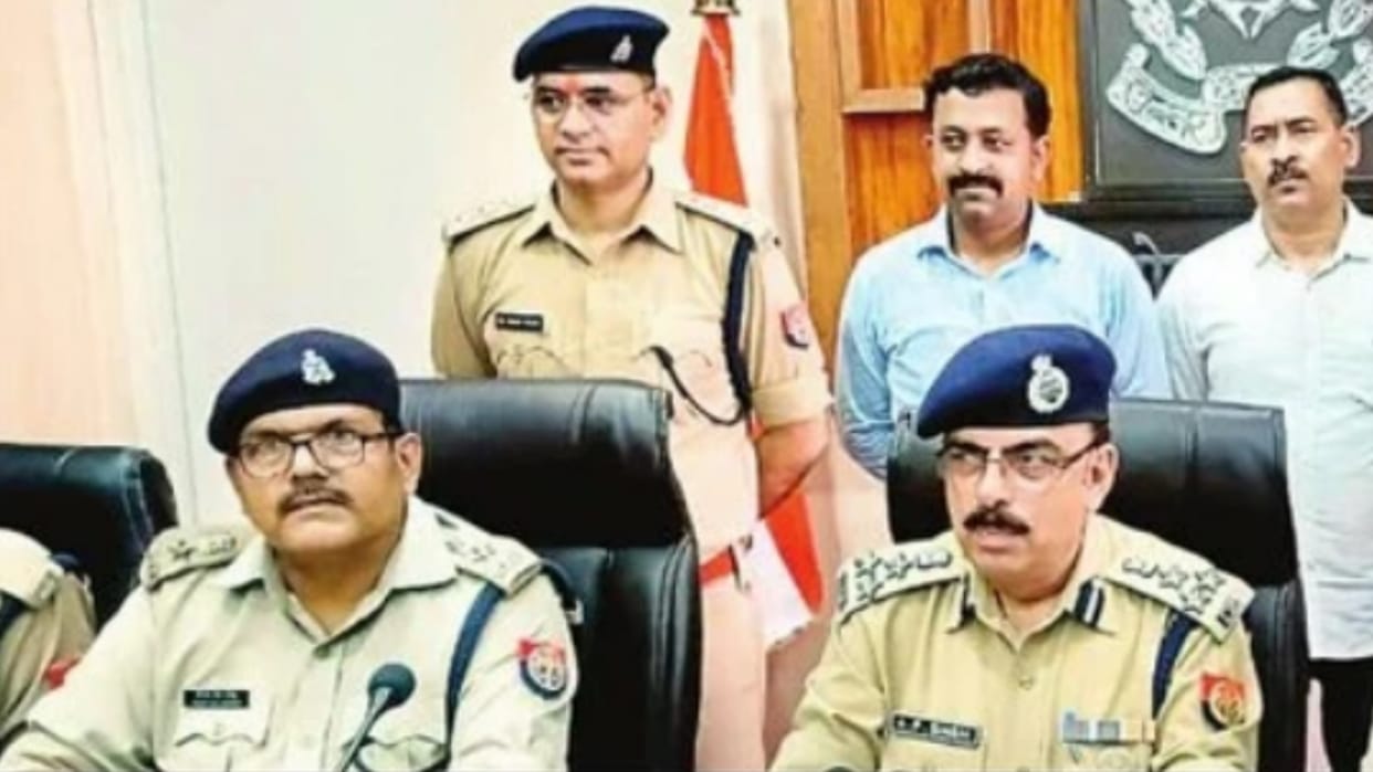 Family of teacher who was murdered by boy raised the claims on Ayodhya police.