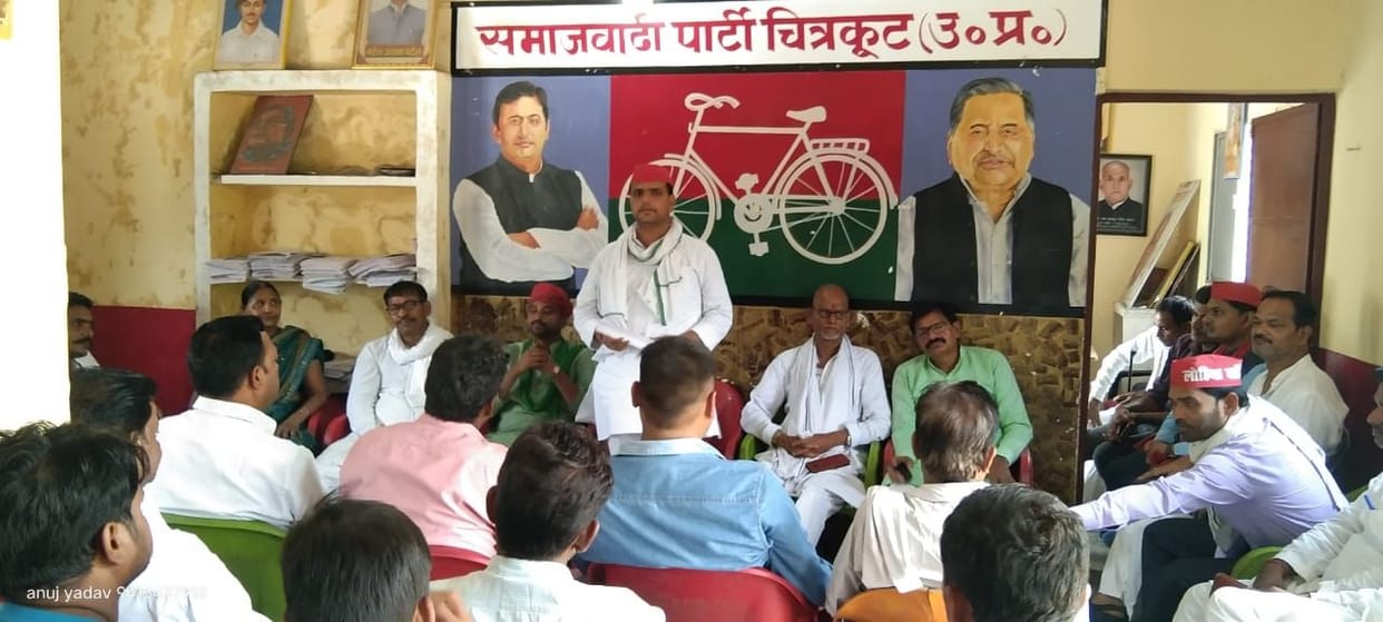 Workers get ready for municipal elections