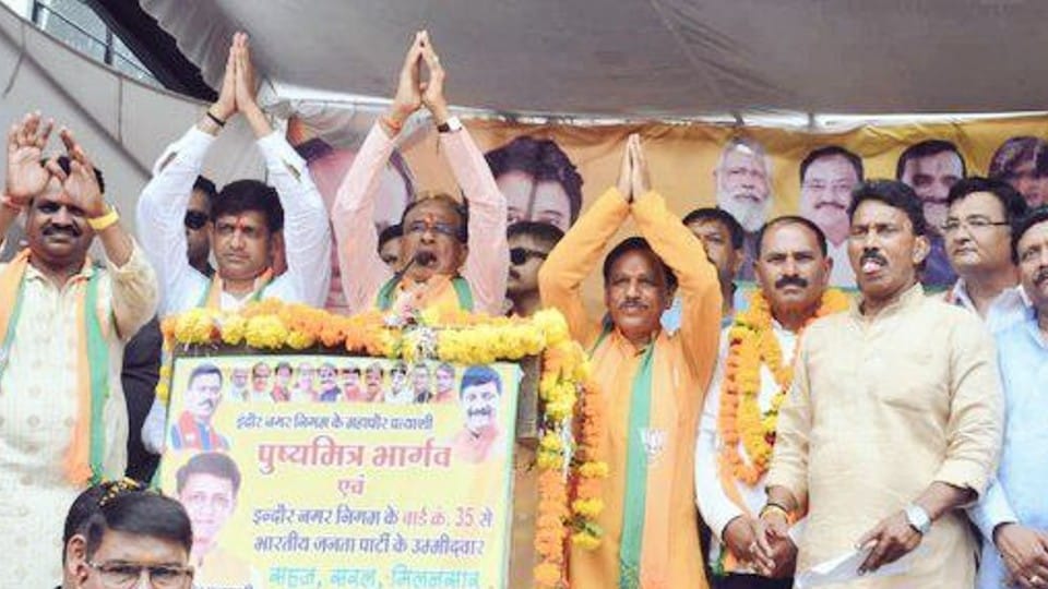 Indore News: In the last round of campaigning, Shivraj's roadshow in Indore, had breakfast at Munna's house in Pancham's failure