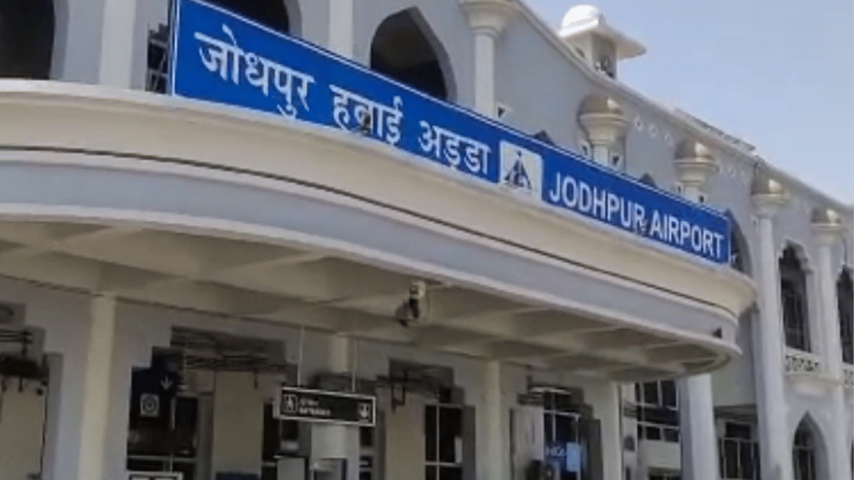 Satellite phone found with US citizen at Jodhpur airport stopped from traveling