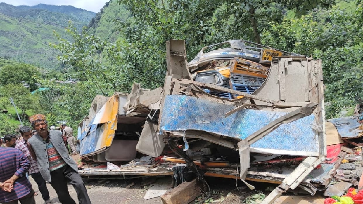 Judicial investigation of Shanshar bus accident started, statements of officials recorded