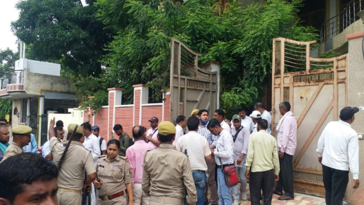 Bulldozer Action in western UP, property of mining mafia Haji Iqbal demolished by Bulldozer in Saharanpur