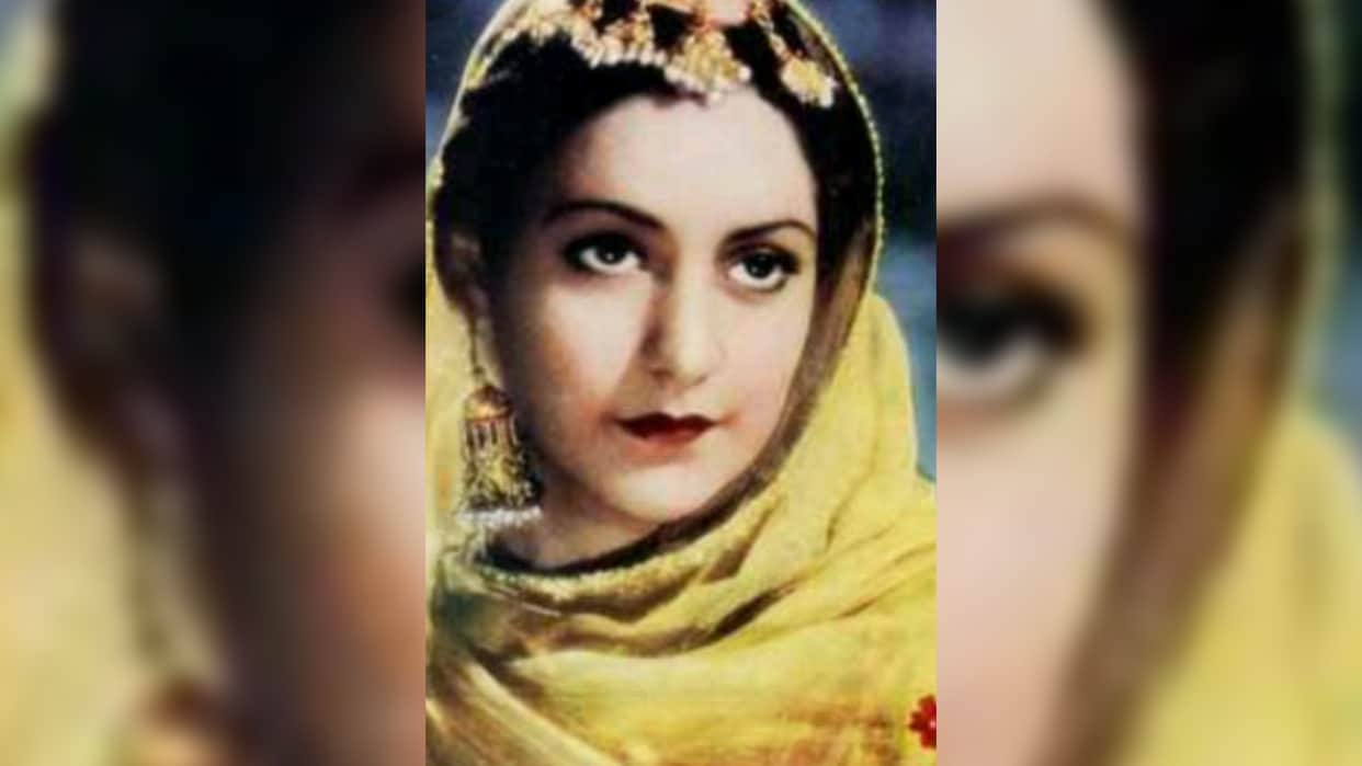 First female superstar of Hindi Cinema Naseem Banu mother of Saira Banu taj mahal pictures Soharab Modi