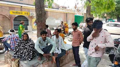 E-rickshaw looted by beating, injured driver dies
