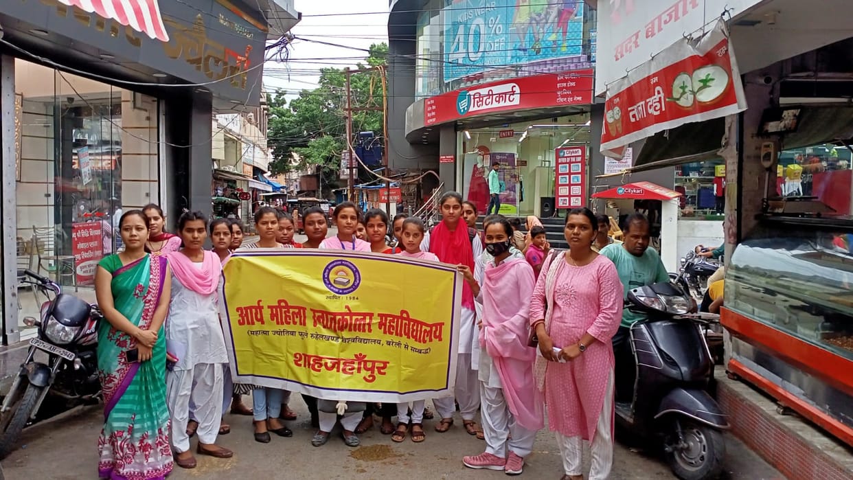 Use cloth bags, not plastic