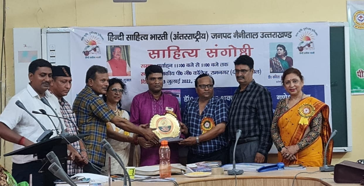 Need to connect new generation with literature and arts