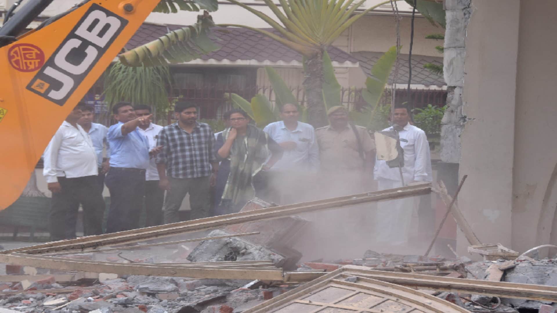 Three houses of former MLC Haji Iqbal and his brother Mahmood Ali were demolished in Saharanpur see photos