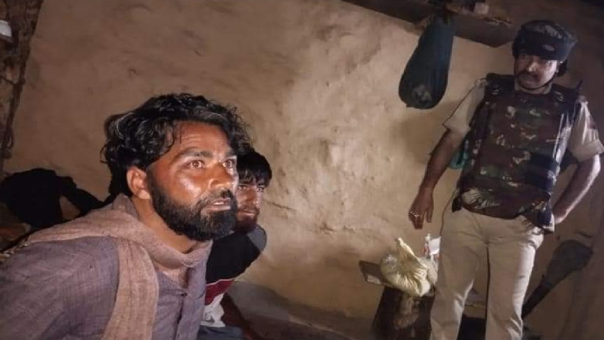 Reasi Lashkar terrorist: Terrorist Talib was in touch with Pakistani handler