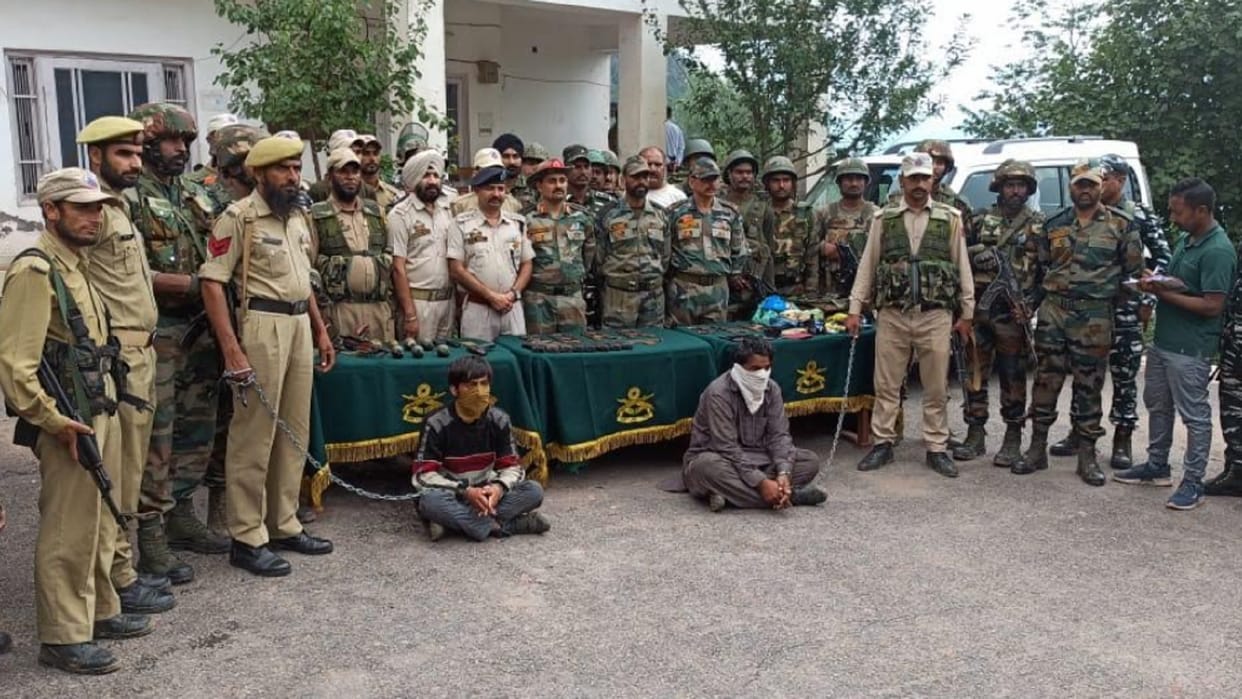 Reasi Terrorist Arrested: Do Fire.. Shouting Fire, Villagers Caught Terrorists