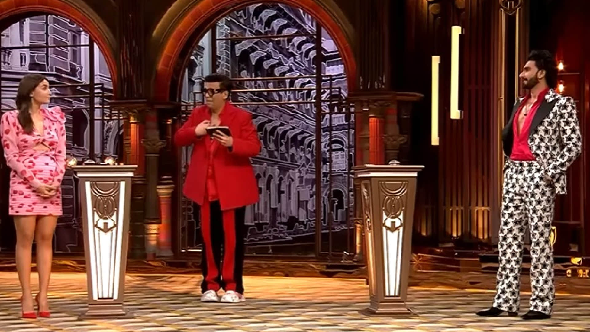 Koffee With Karan 7 First Episode Alia Bhatt Burst Myths About Marriage, Ranveer Singh Walked out of karan johar show