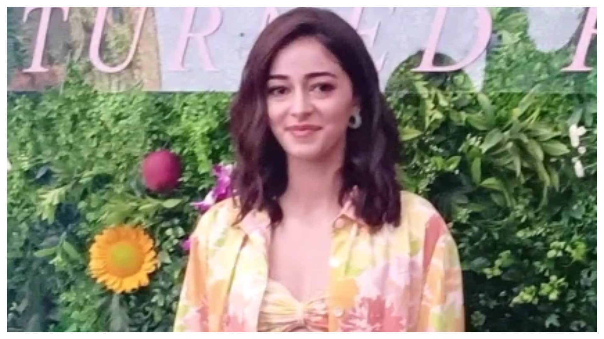 Janhvi Kapoor was first choice for Vijay Deverakonda Liger Karan Johar suggest Ananya Panday to Puri Jagganadh