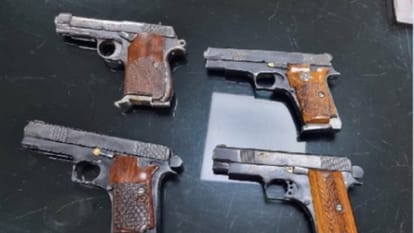 Delhi Arrested the accused of smuggling arms from Lucknow had supplied 100 pistols