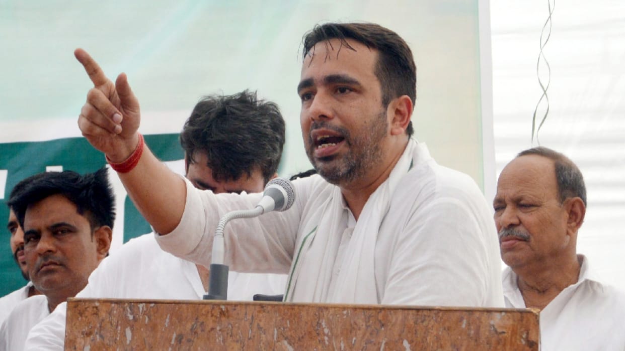 Jayant Chaudhary writes letter to CM Yogi Adityanath to declare the price of sugarcane.