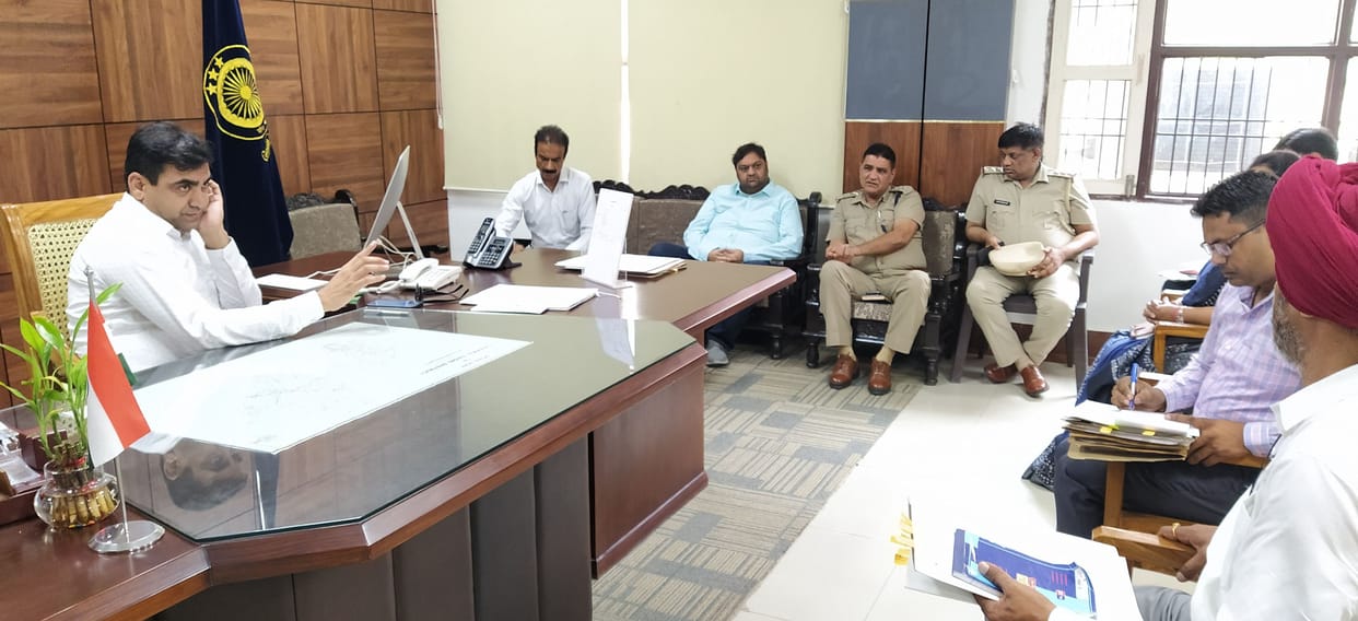 Strict action will be taken against mining companies for non-payment of crores of dues of Gram Panchayats: DC