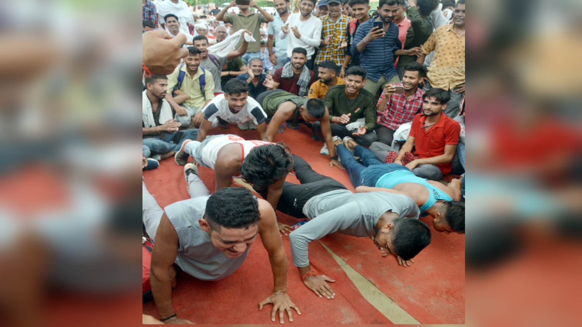 Yuva Panchayat: Chaudhary Jayant is making the youth feel enthusiastic in protest against Agneepath in western UP