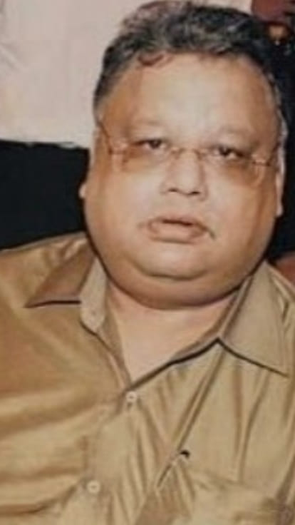 Rakesh Jhunjhunwala Passes Away Know All About His Akasa Airlines