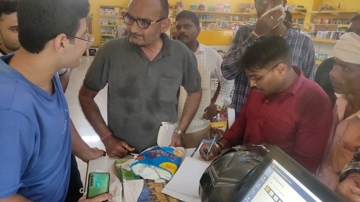 Invoices of 18 shopkeepers for using single use plastic