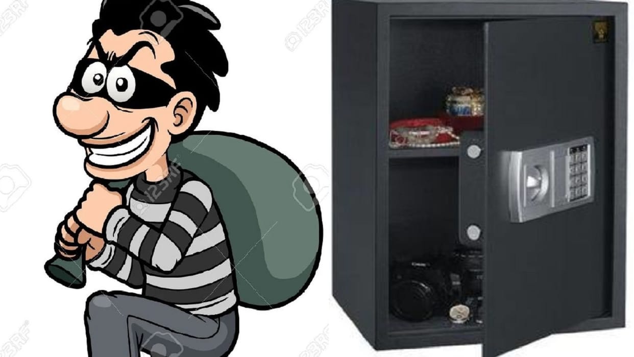 Jewelery and cash stolen from a businessman s house in Gulshahid area of Moradabad