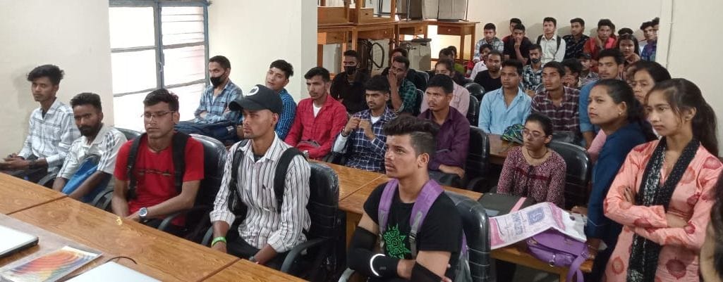 35 Youths Gets Job