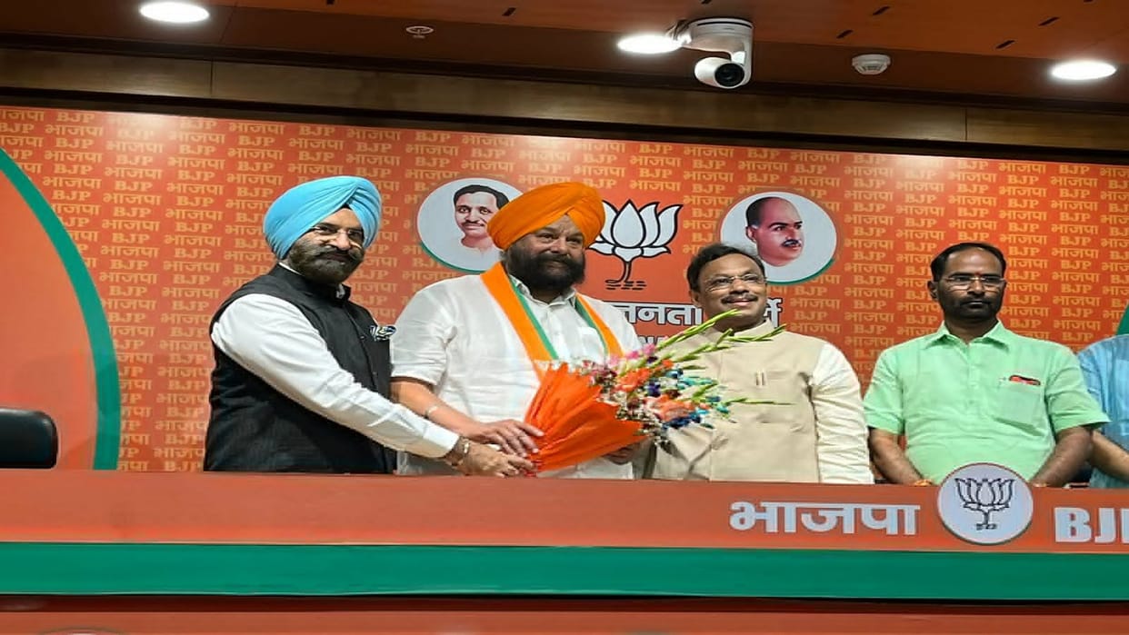 Congress former mla tarvinder singh marwah joins bjp
