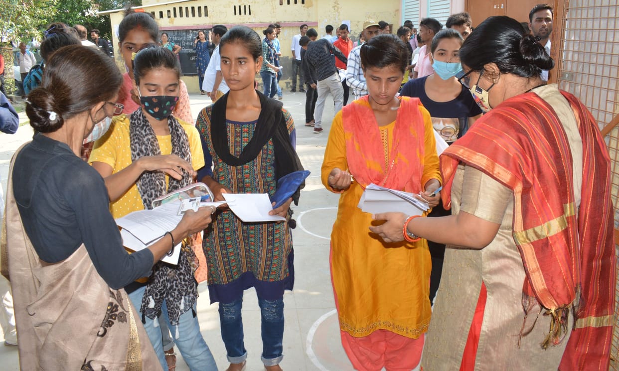 hardoi news, The sultry three hours were more difficult than the exam