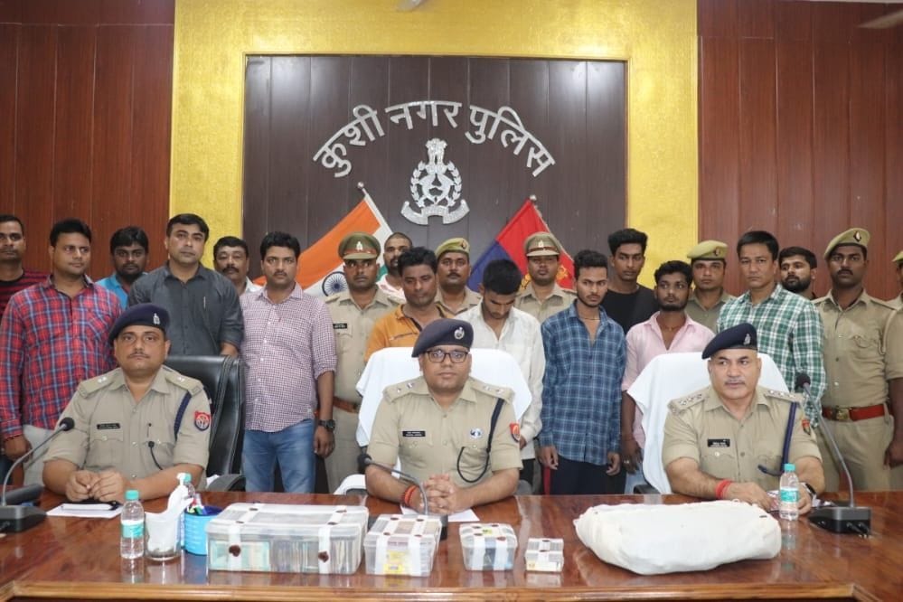 Robbery case busted, five accused arrested