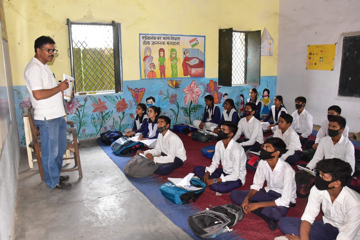 Government school holidays end, studies start
