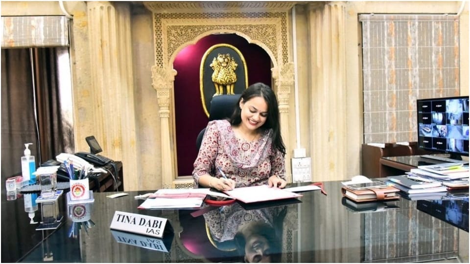 Collector Tina Dabi held public hearing Jaisalmer Rajasthan