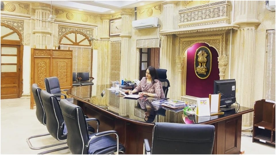 Jaisalmer Collector Tina Dabi takes charge Rajasthan