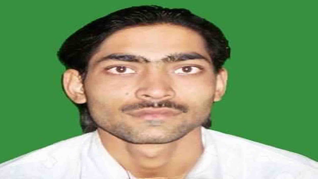 Kannauj Accident: Bike rider contract worker died due to collision with unknown vehicle