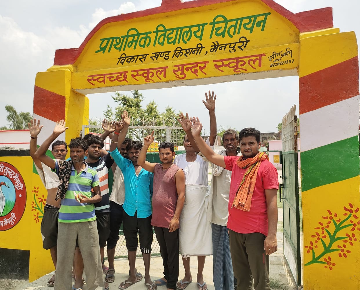 Powdered milk was distributed to children, parents demonstrated