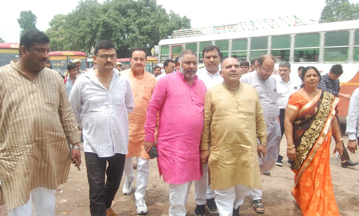Minister of State for Transport said, how is the roadways station running in such a small space