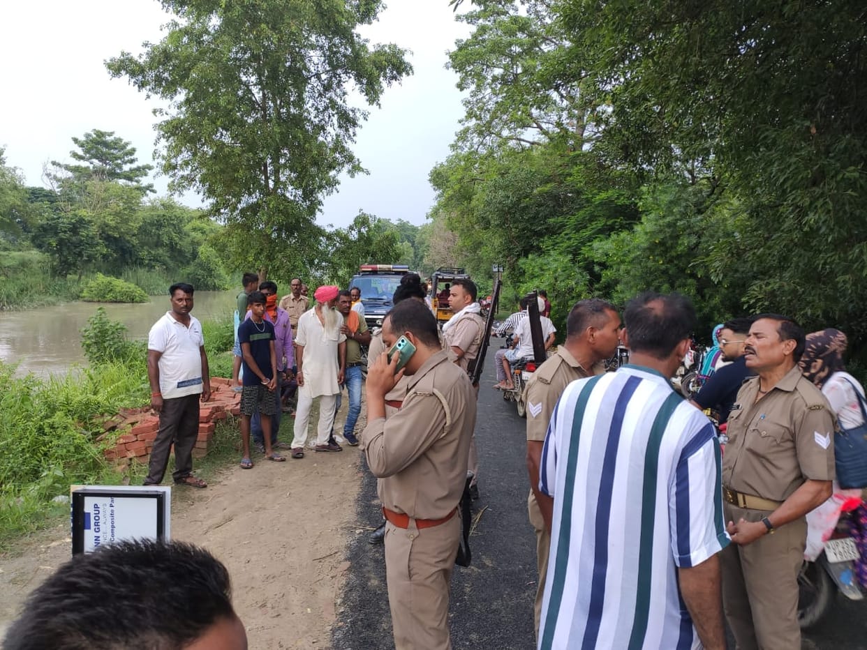 The crocodile dragged the child, the body was found after three days