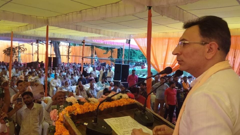 PWD Minister Jitin Prasad inaugurated four roads and bridge in Mathura